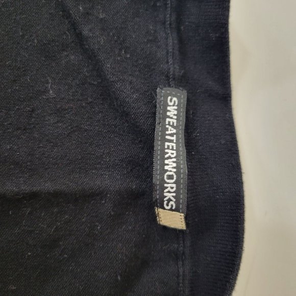 Vintage Sweaterworks Cropped Black Sweater Embroidered with Wooden Beads - Picture 3 of 5